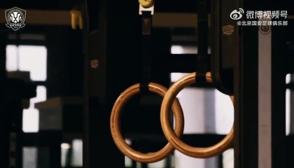 开云体育下载-主教练正在热身？😕😕😕